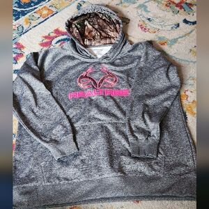 Realtree poly hoodie XL grey, pink and camo